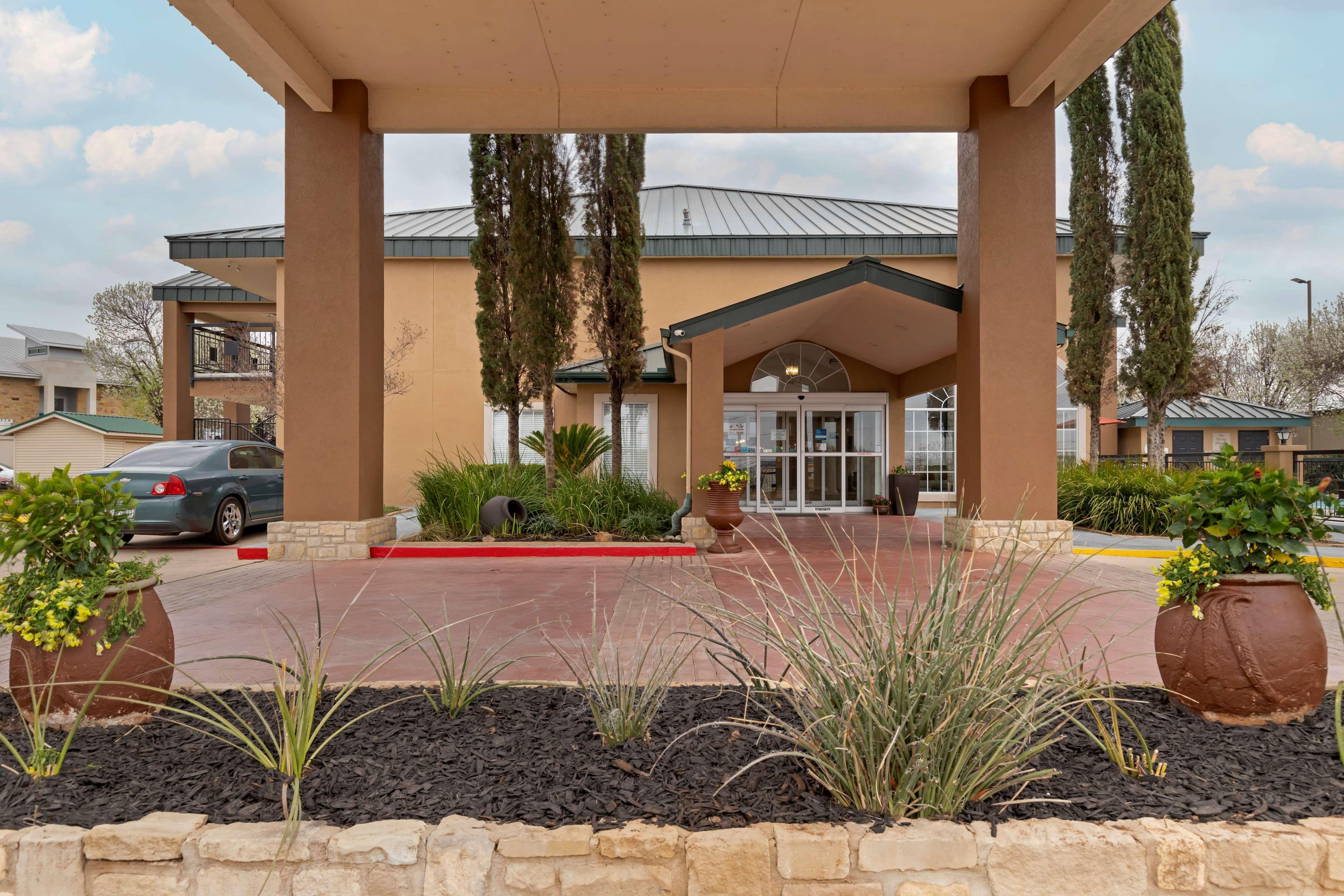 Best Western Marble Falls Inn Exterior foto